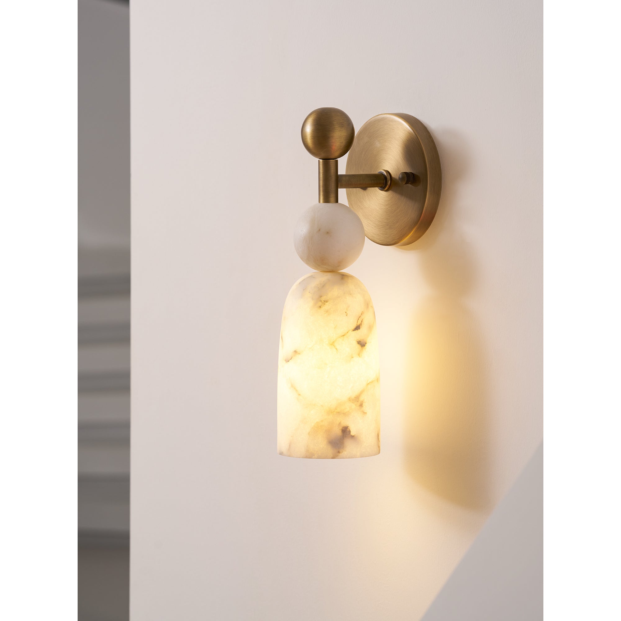 Cairn Alabaster & Brass Sconce