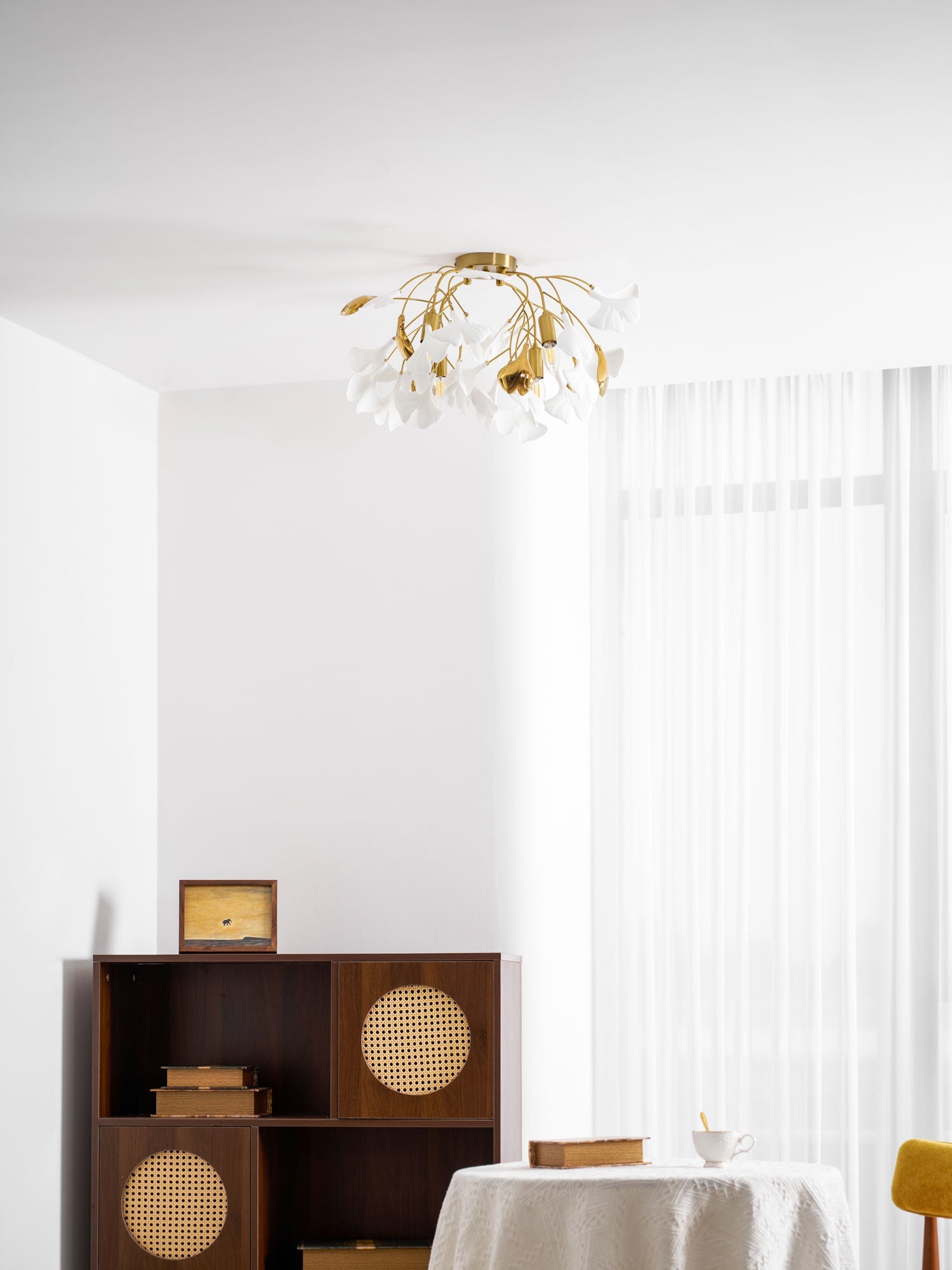 Ginkgo Ceramic Leaf Ceiling Light
