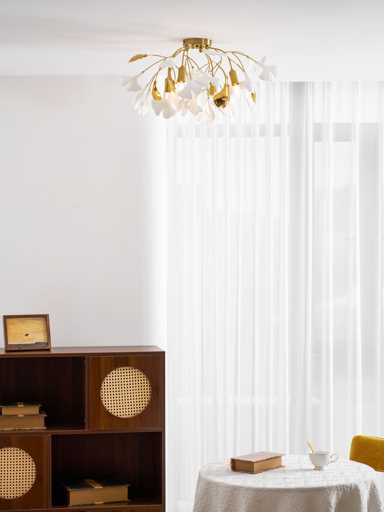 Ginkgo Ceramic Leaf Ceiling Light