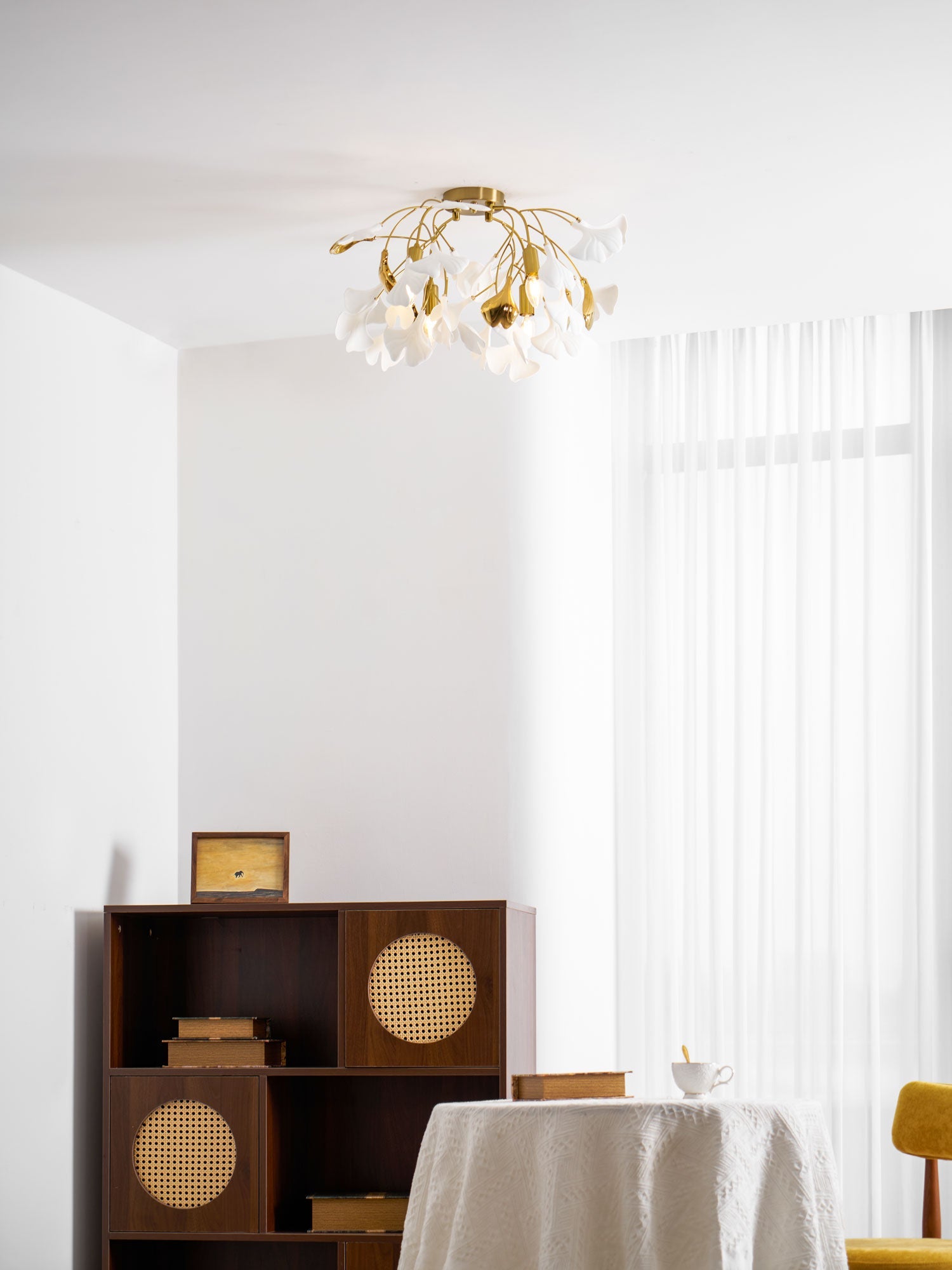 Ginkgo Ceramic Leaf Ceiling Light