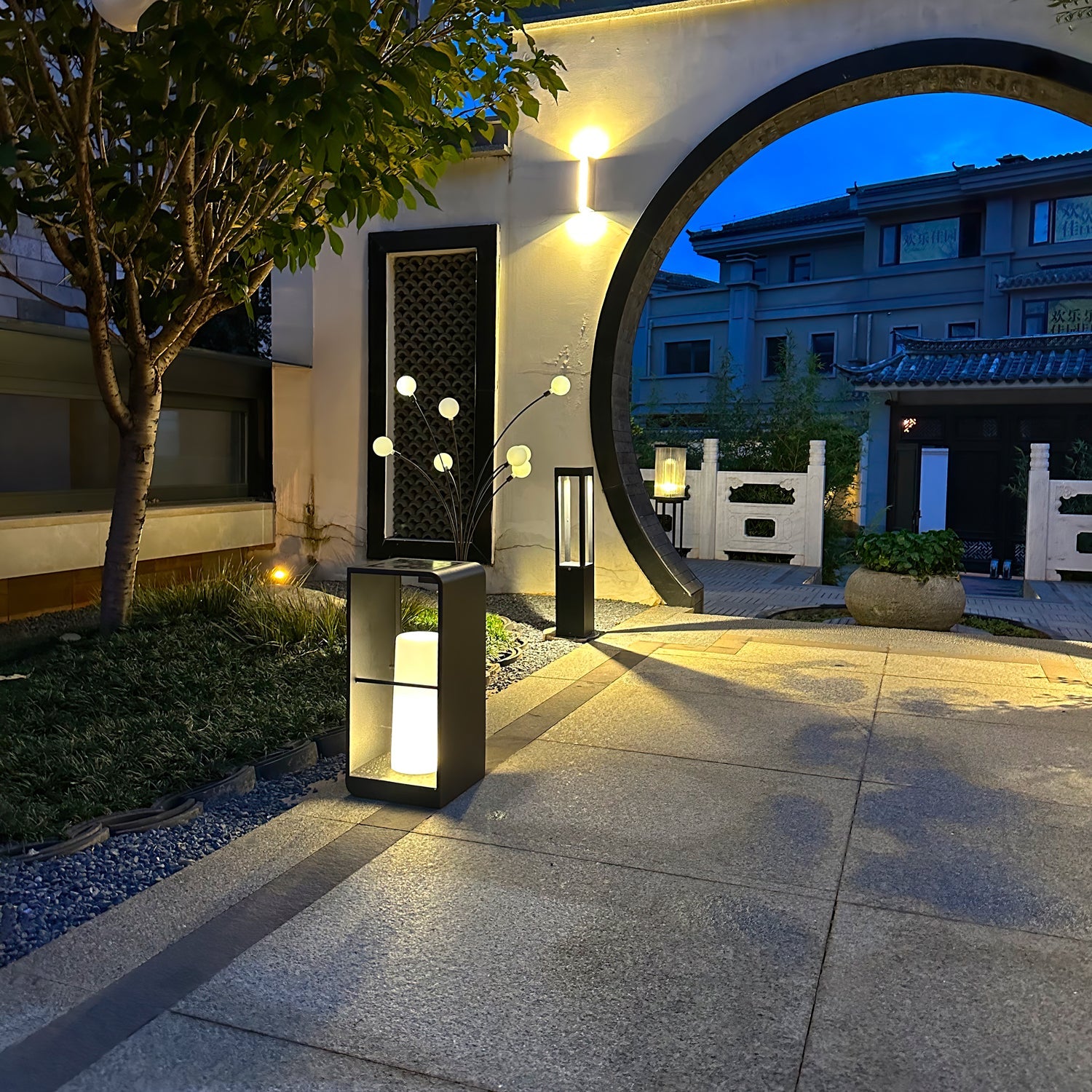 Solar Stem Path Lantern