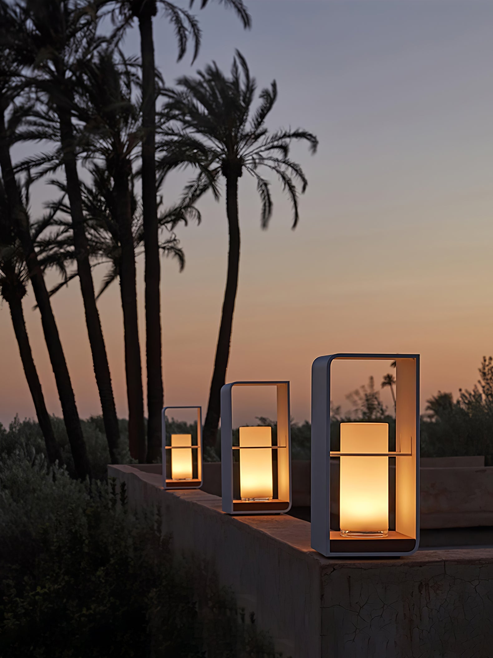 Solar Stem Path Lantern