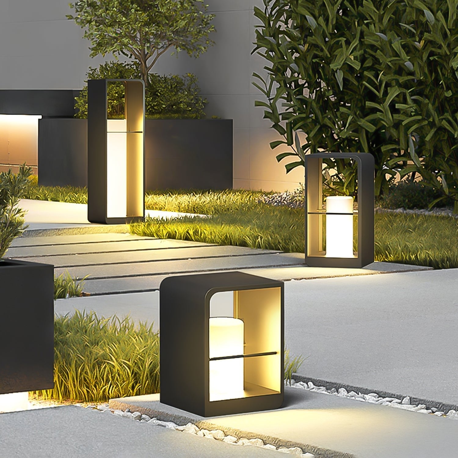Solar Stem Path Lantern