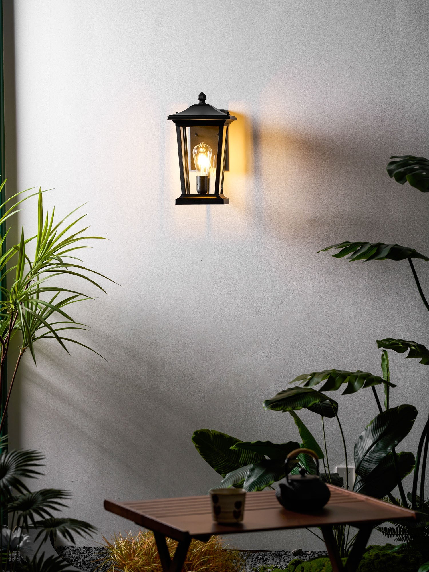 Caged Glass Carriage Lantern