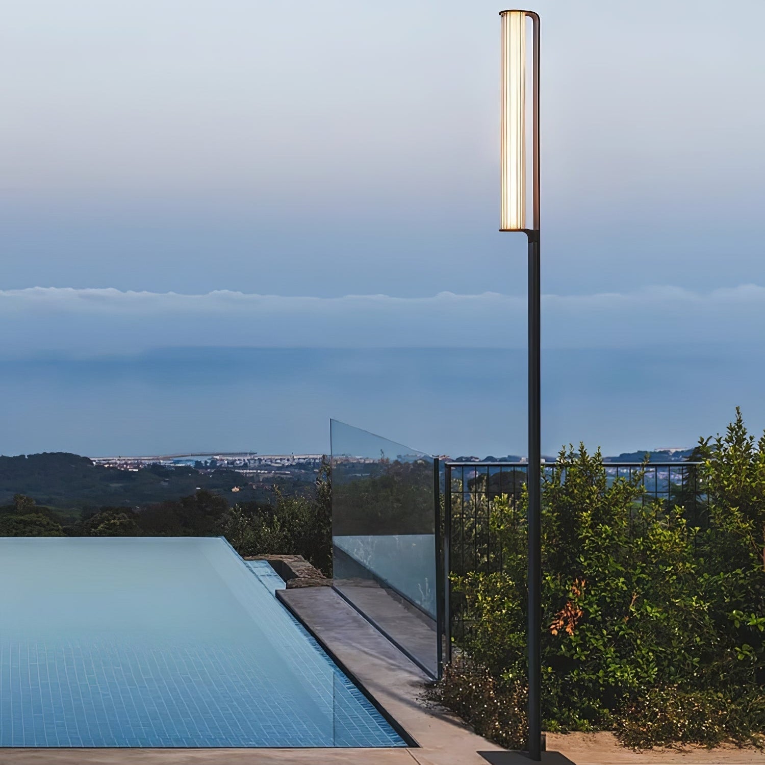 Lumina Post Lamp