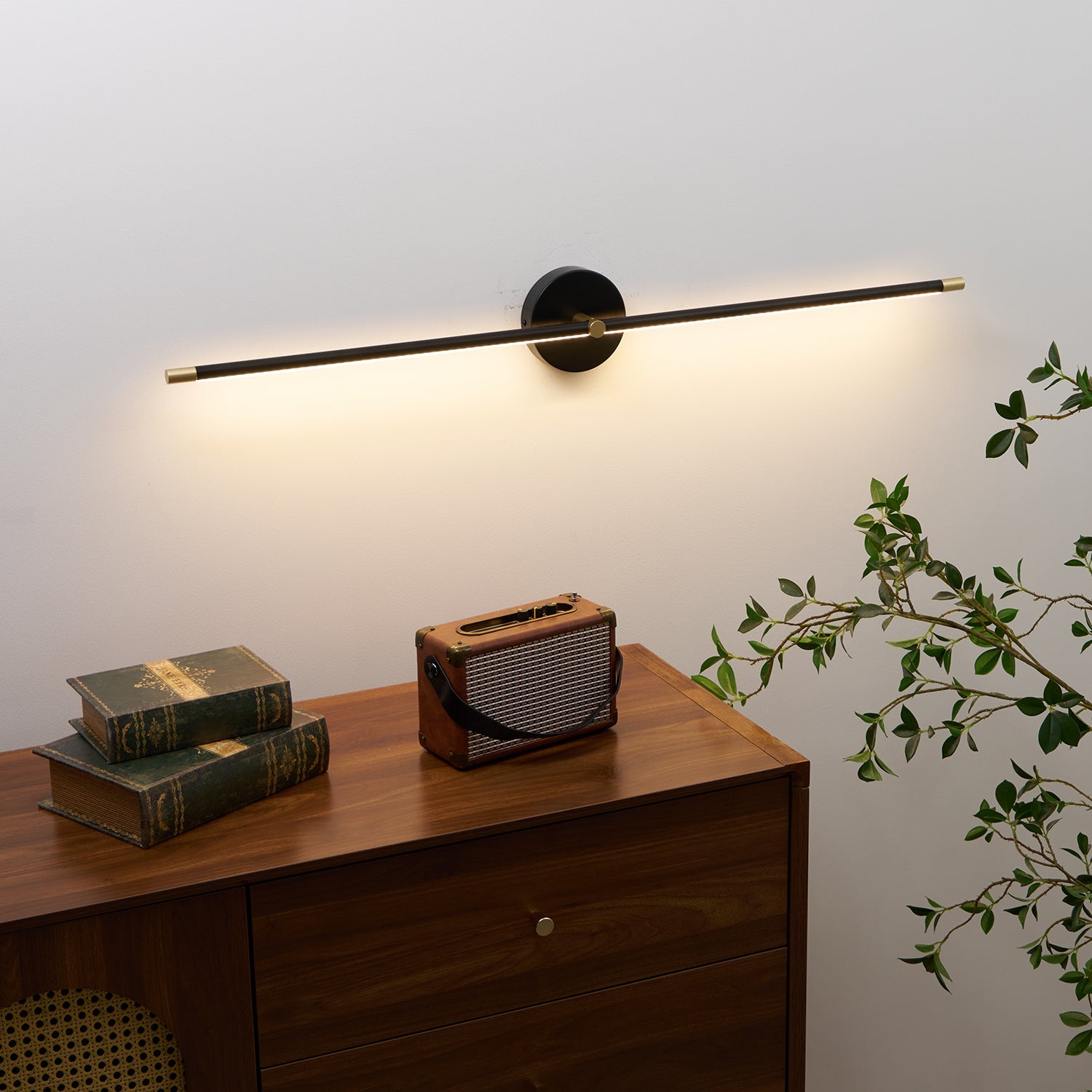 Aurora Linear Vanity Light