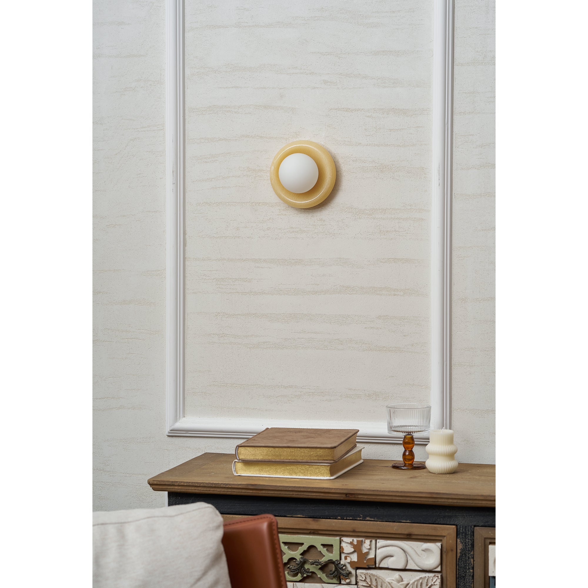 Onyx Vein Wall Sconce