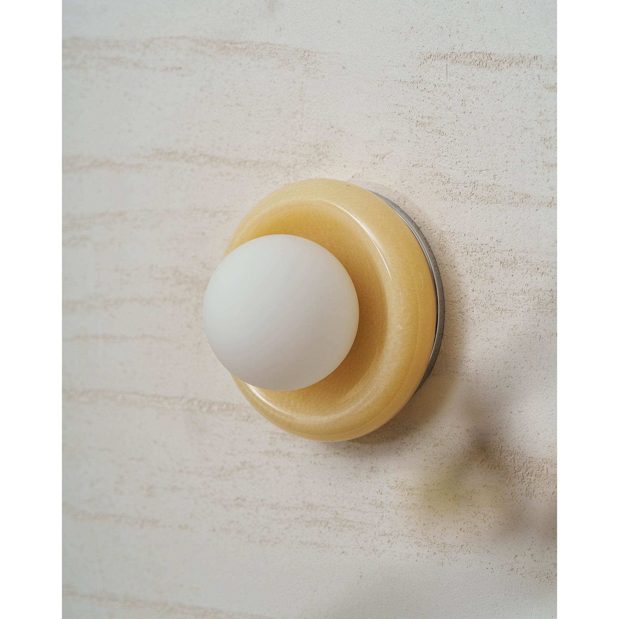 Onyx Vein Wall Sconce