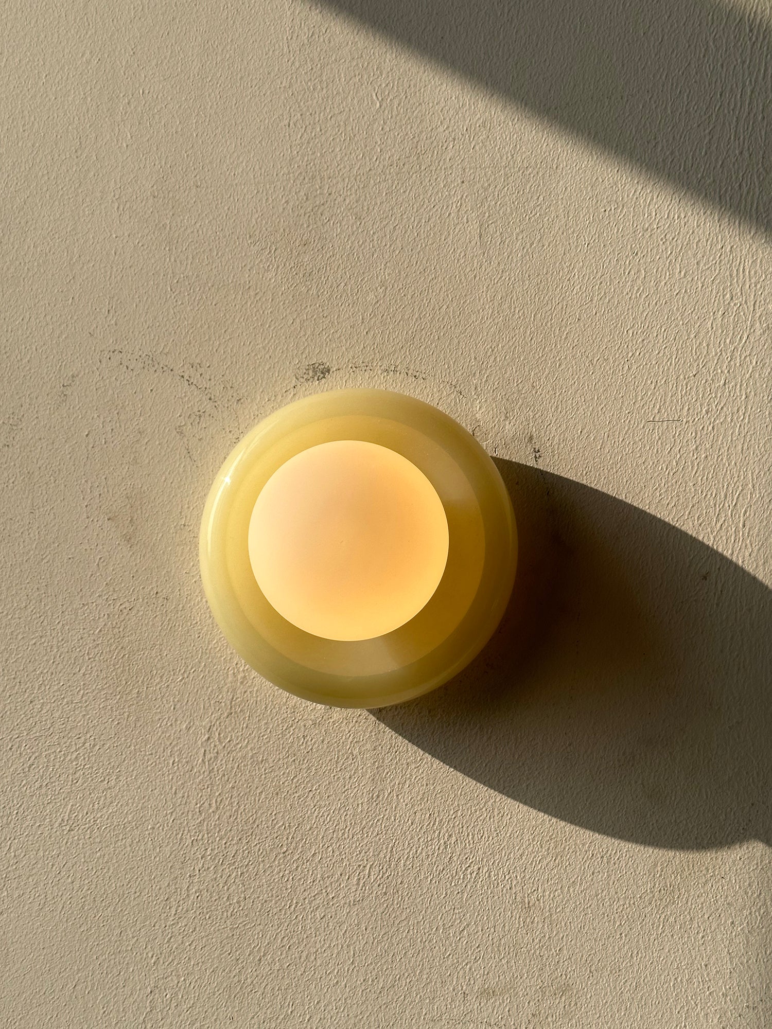 Onyx Vein Wall Sconce