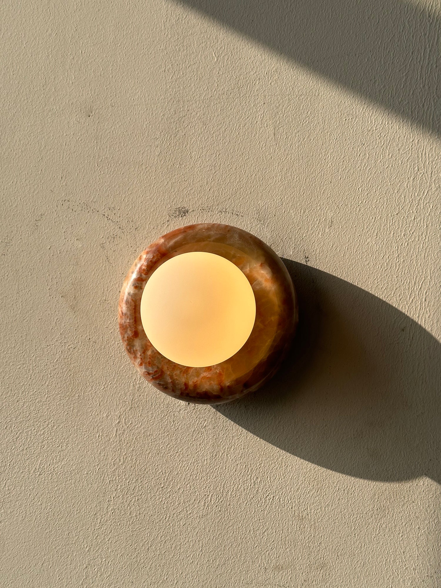 Onyx Vein Wall Sconce