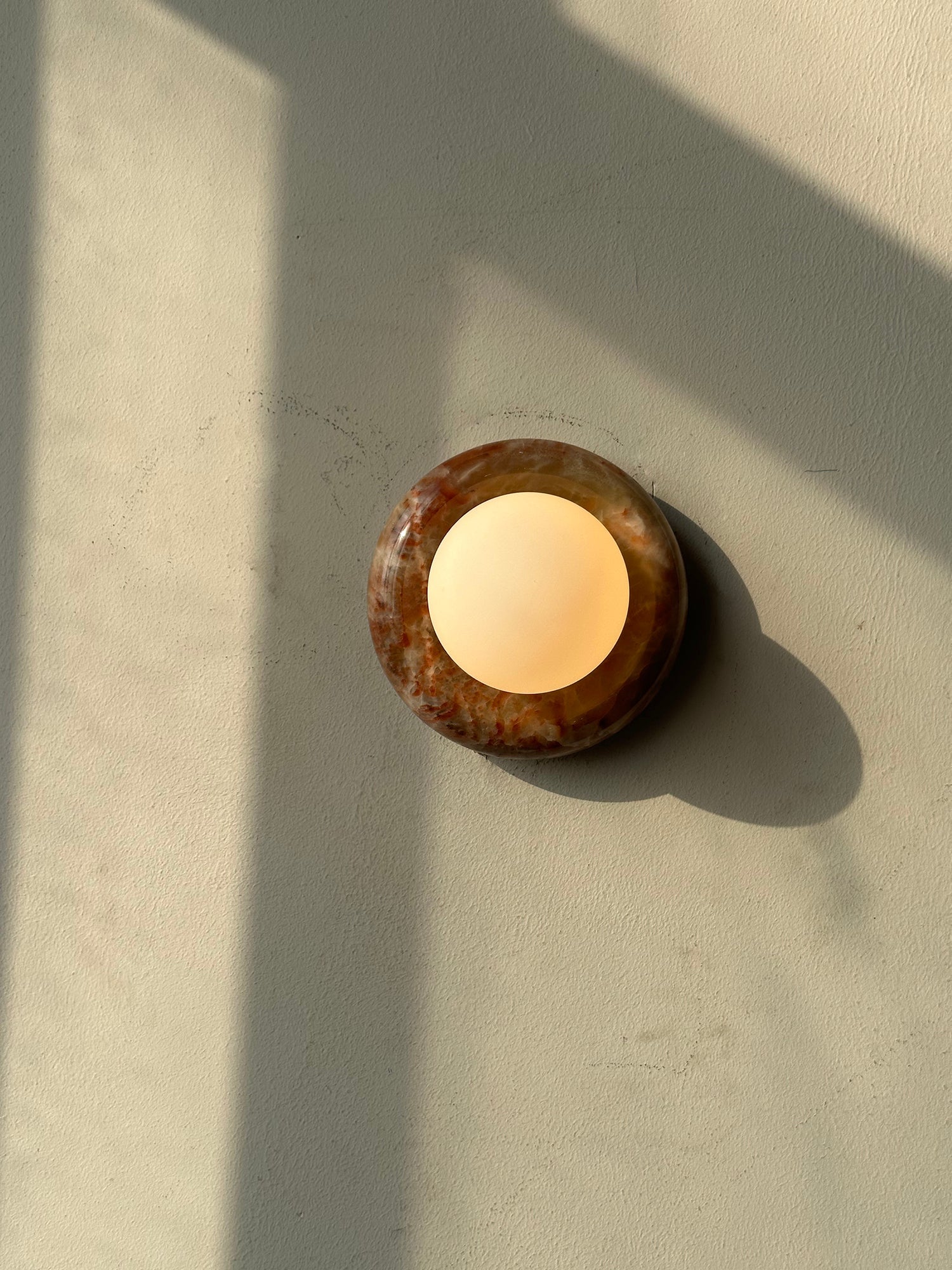 Onyx Vein Wall Sconce