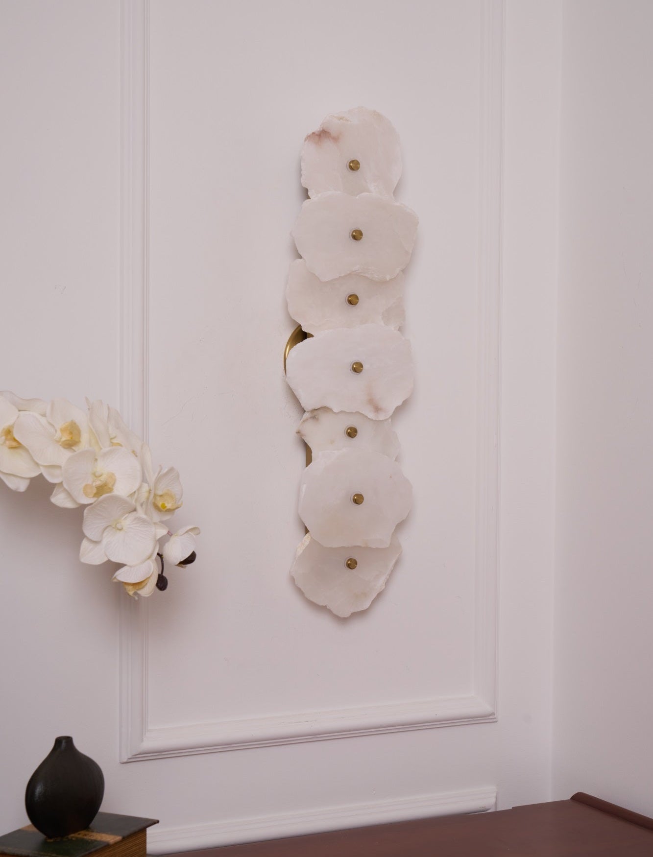 Rivo Alabaster Linear Sconce