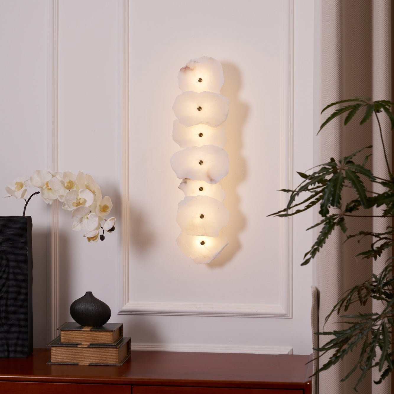 Rivo Alabaster Linear Sconce