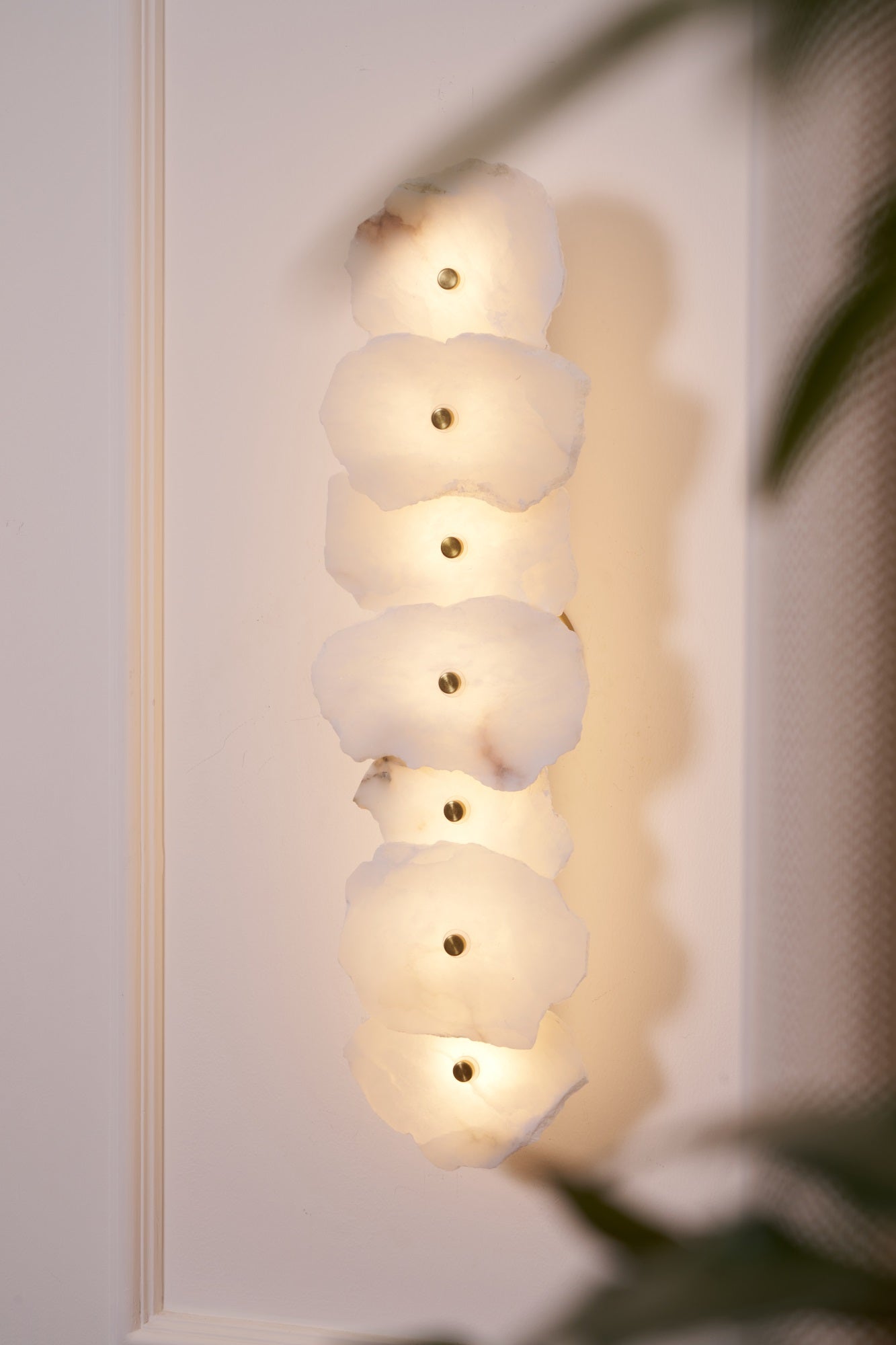 Rivo Alabaster Linear Sconce
