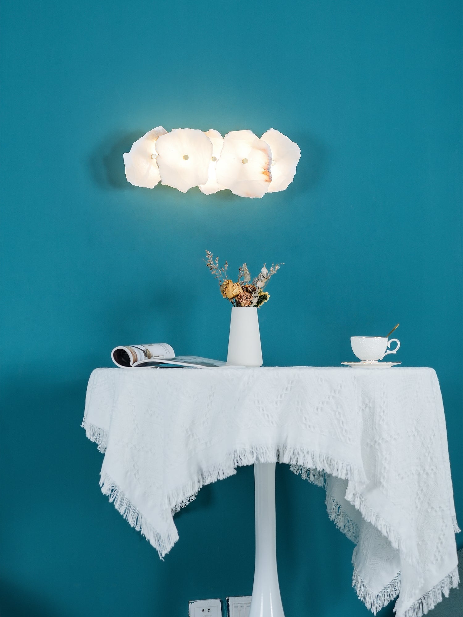 Rivo Alabaster Linear Sconce
