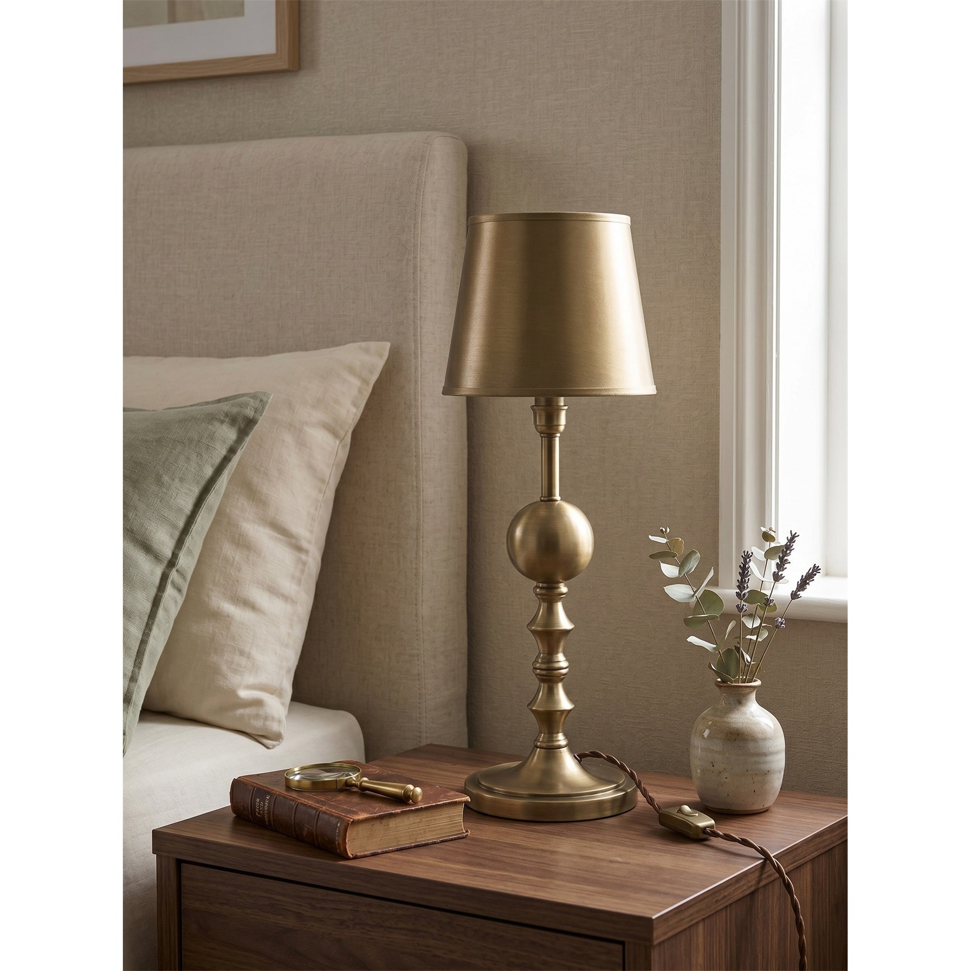 Antique Brass Candelabra Table Lamp