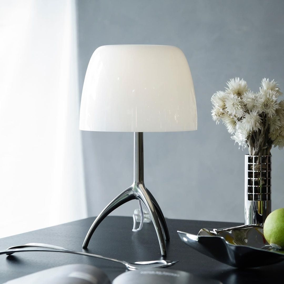 Red Blown Glass Tripod Table Lamp