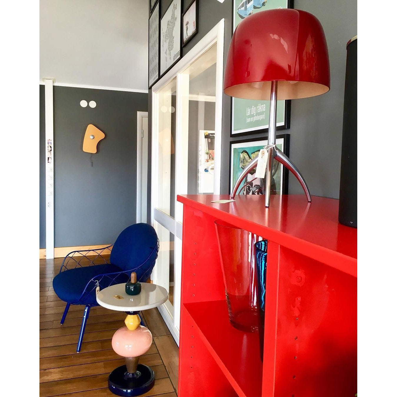 Red Blown Glass Tripod Table Lamp