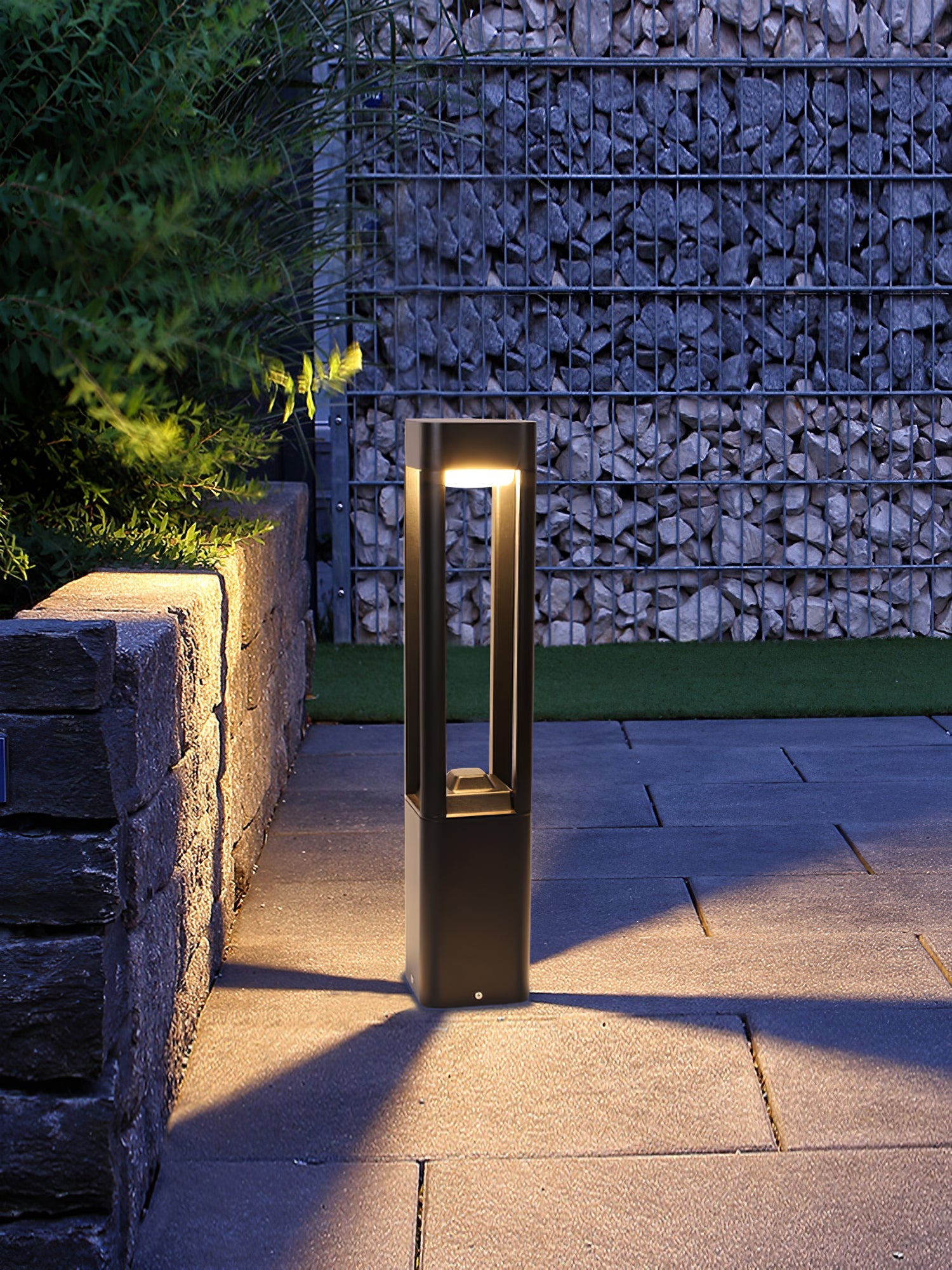 Slim Column Path Bollard