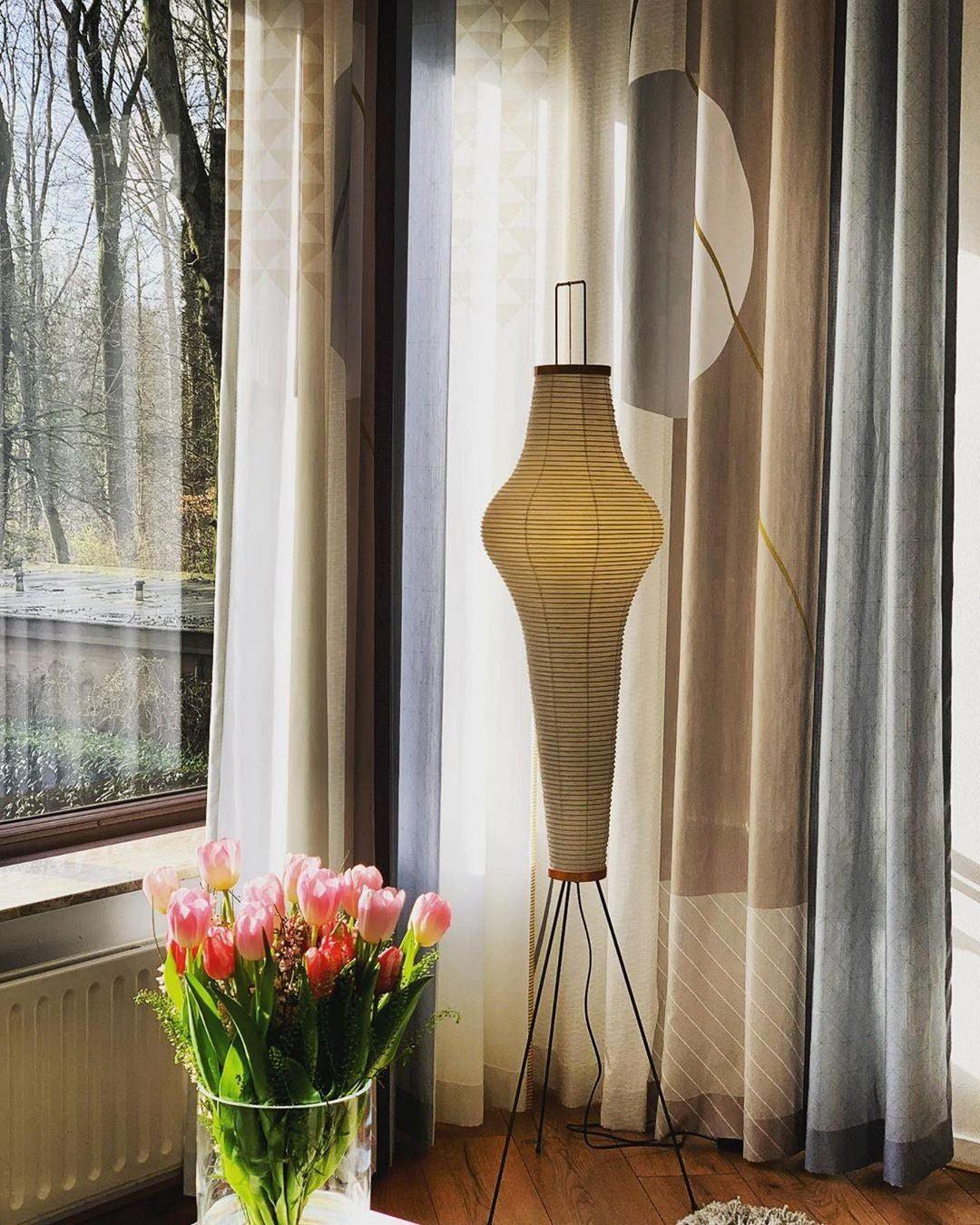Nagare Mulberry Paper Floor Lamp