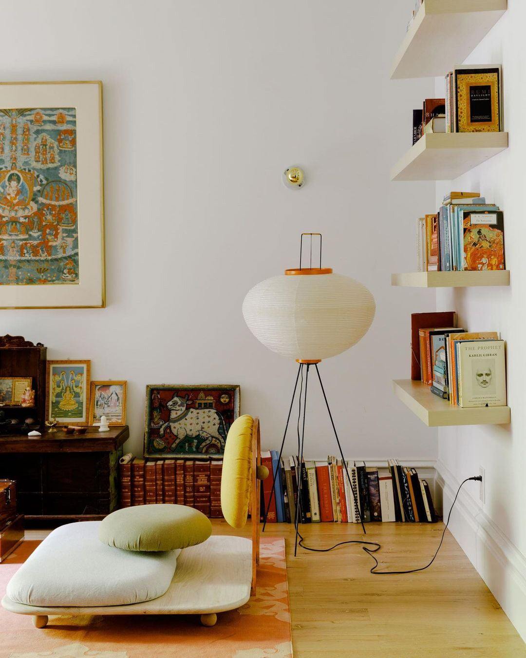 Nagare Mulberry Paper Floor Lamp