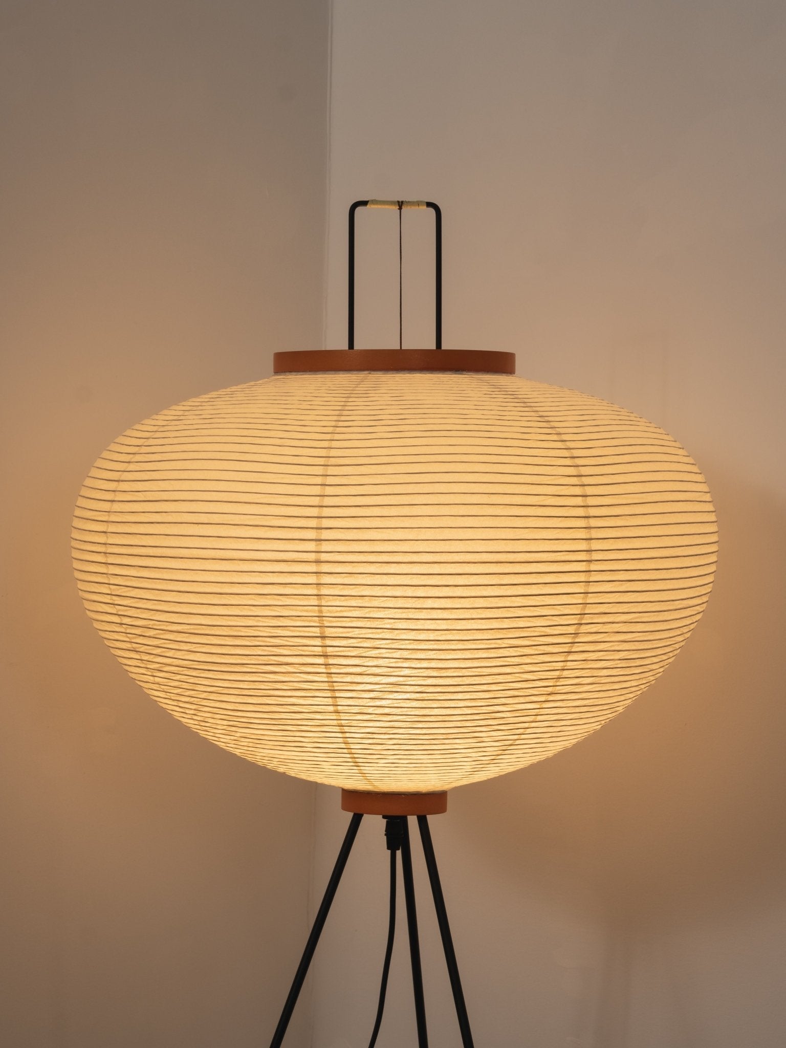 Nagare Mulberry Paper Floor Lamp