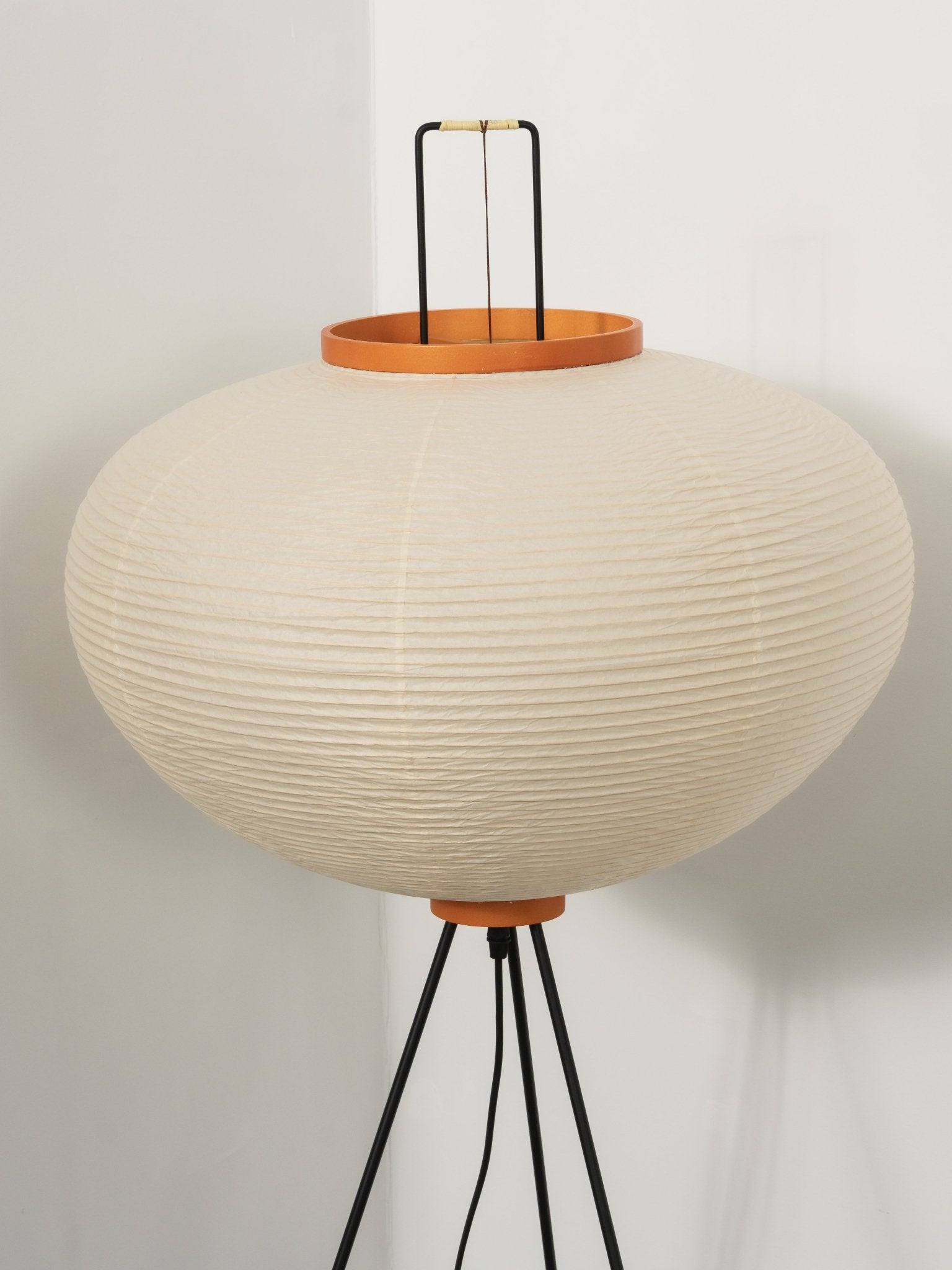 Nagare Mulberry Paper Floor Lamp