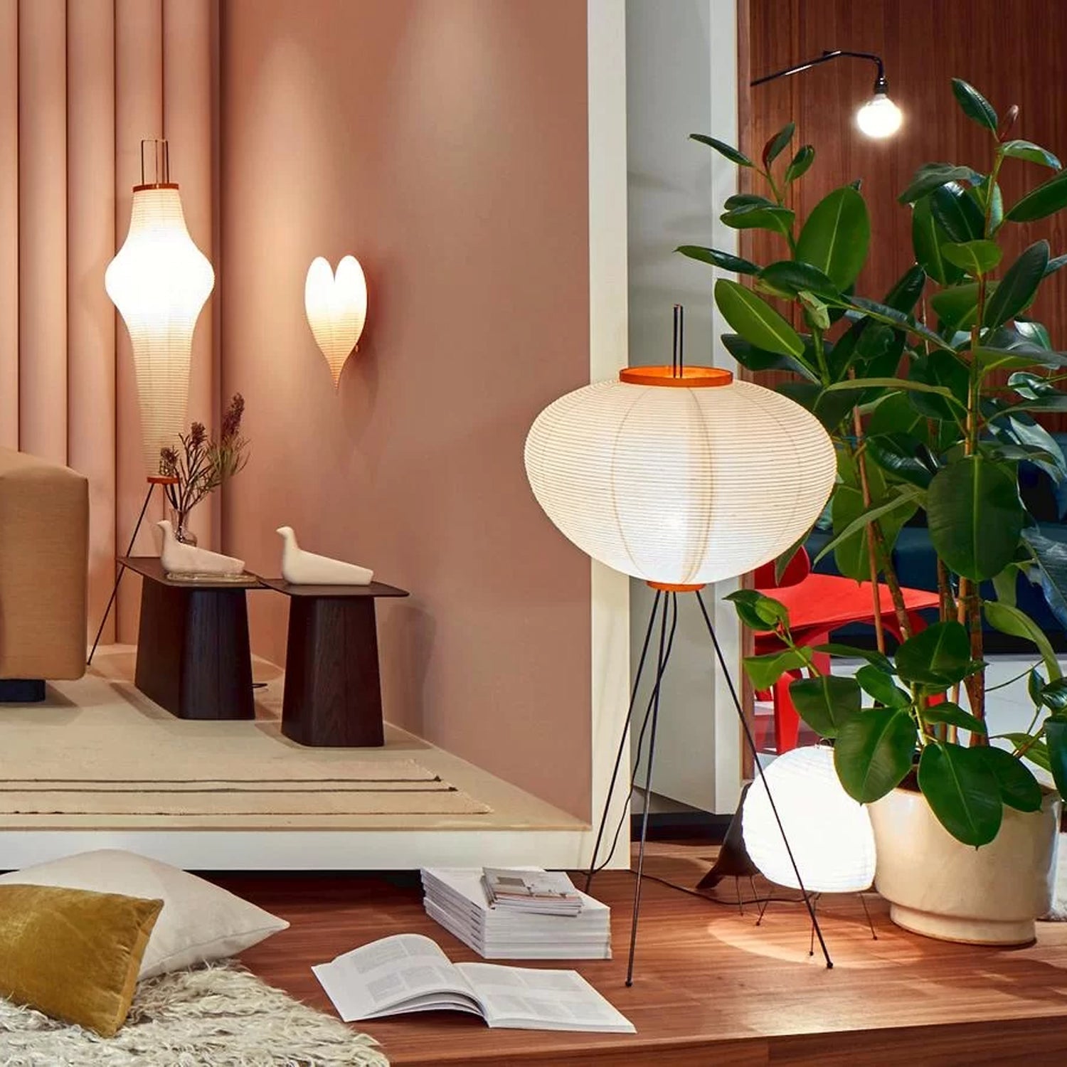 Nagare Mulberry Paper Floor Lamp