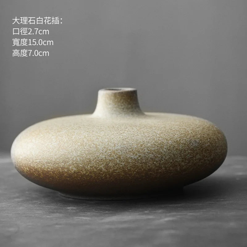 Basalt Coarse Terracotta Vase