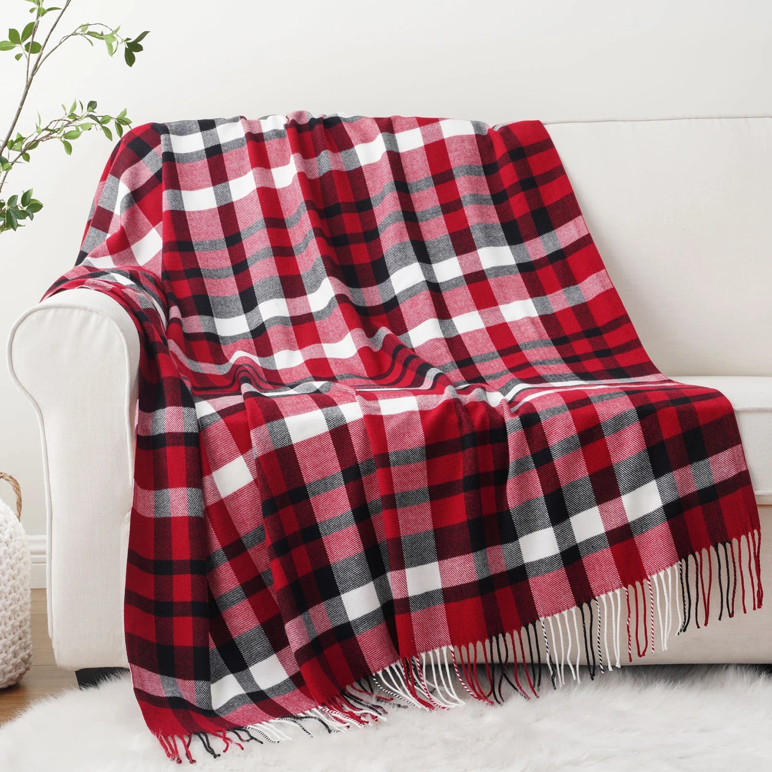 Elden Plaid Tasselled Throw