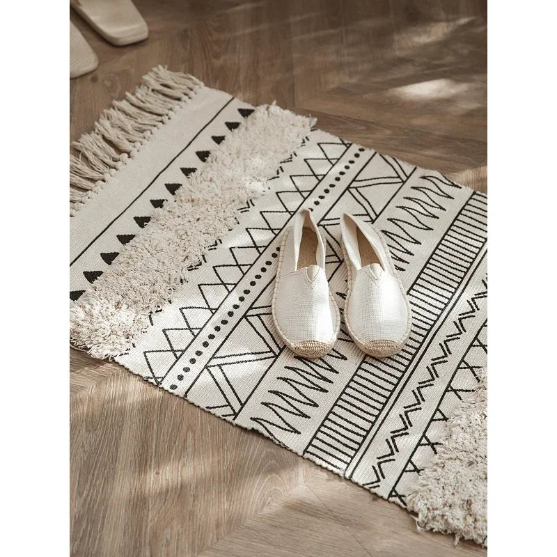 Marrakech Tufted Tassel Rug