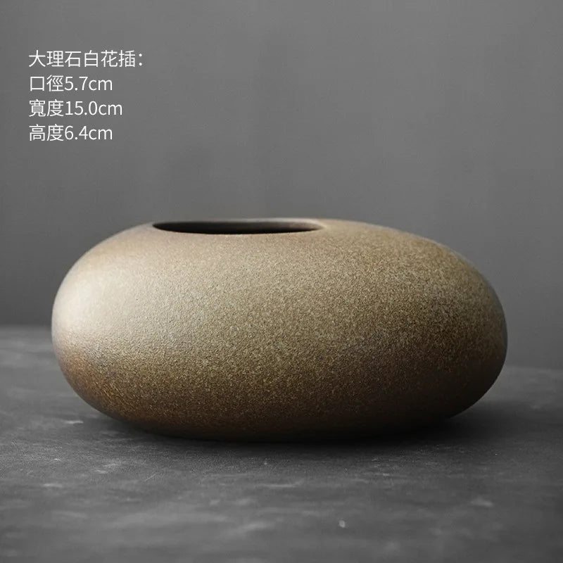 Basalt Coarse Terracotta Vase