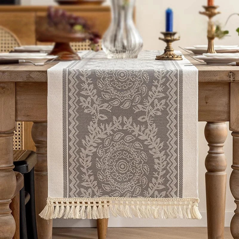 Halda Linen-Weave Table Runner
