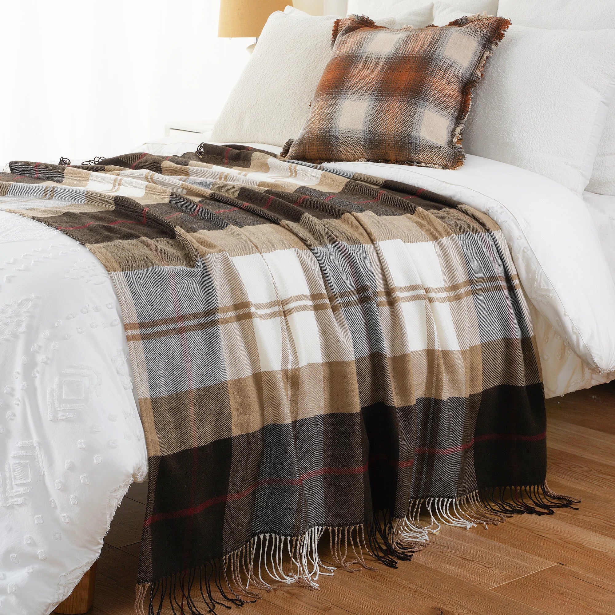 Elden Plaid Tasselled Throw