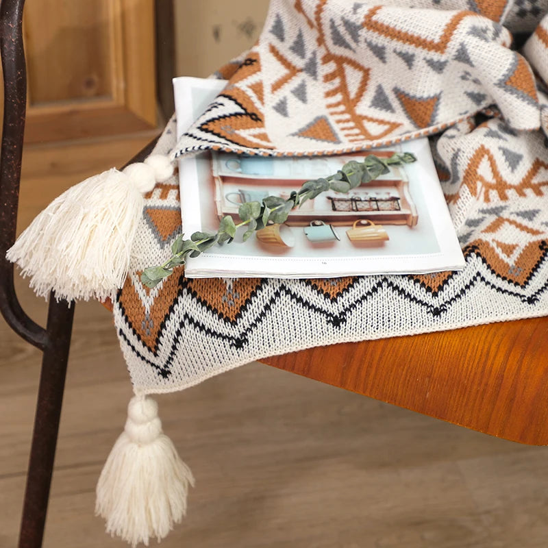 Linnea Knitted Throw