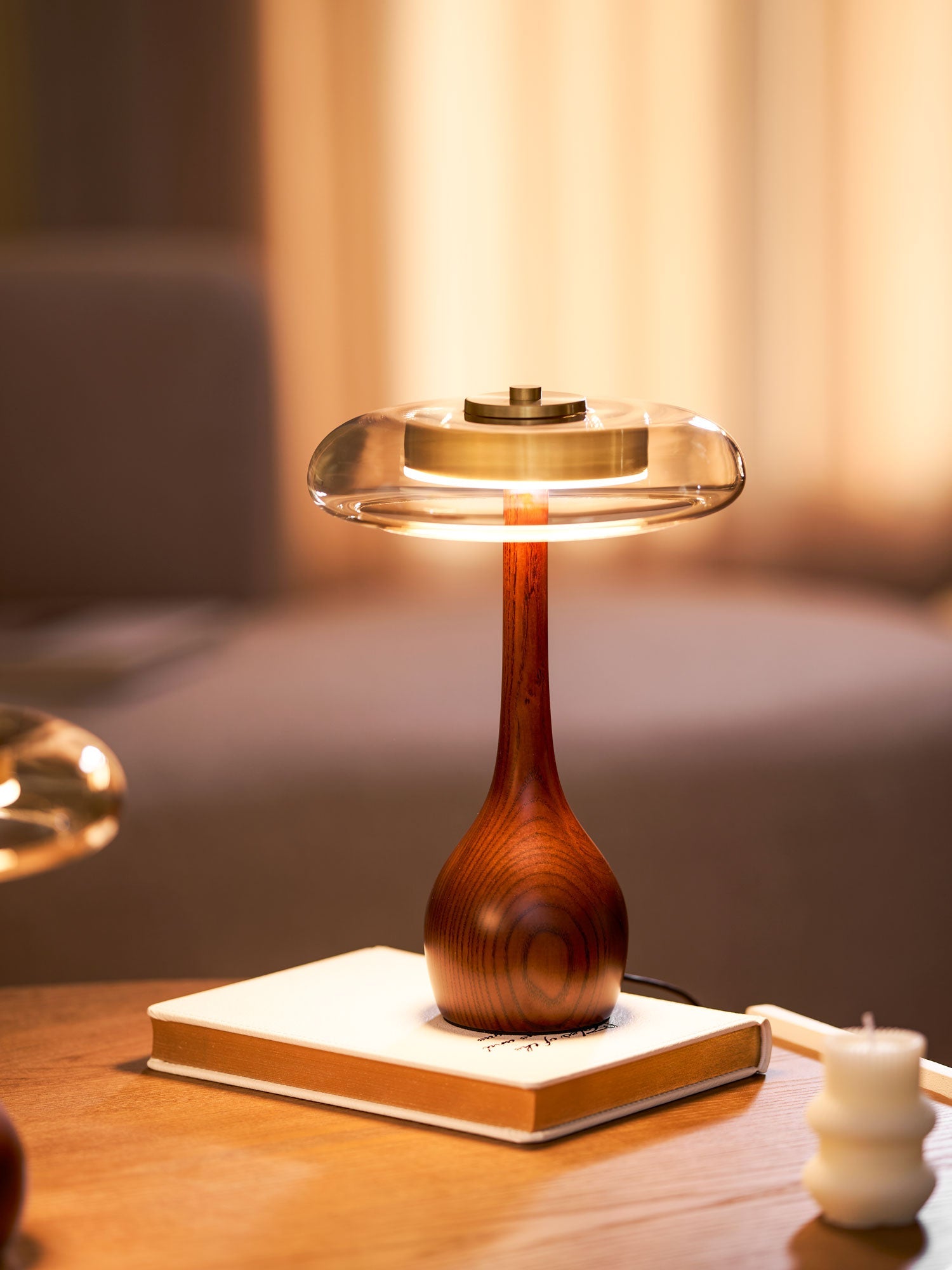 Amberwood Curve Table Lamp