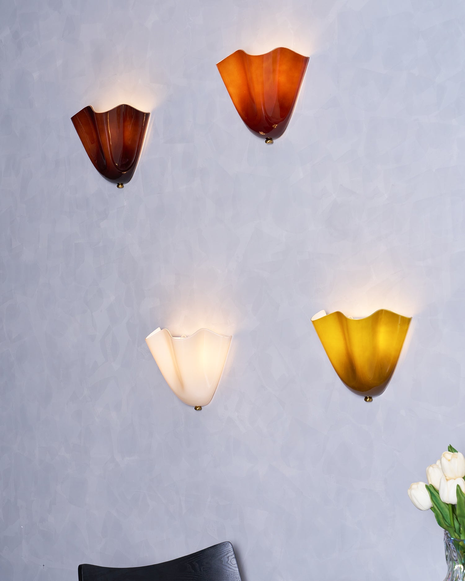 Petal Shell Wall Light