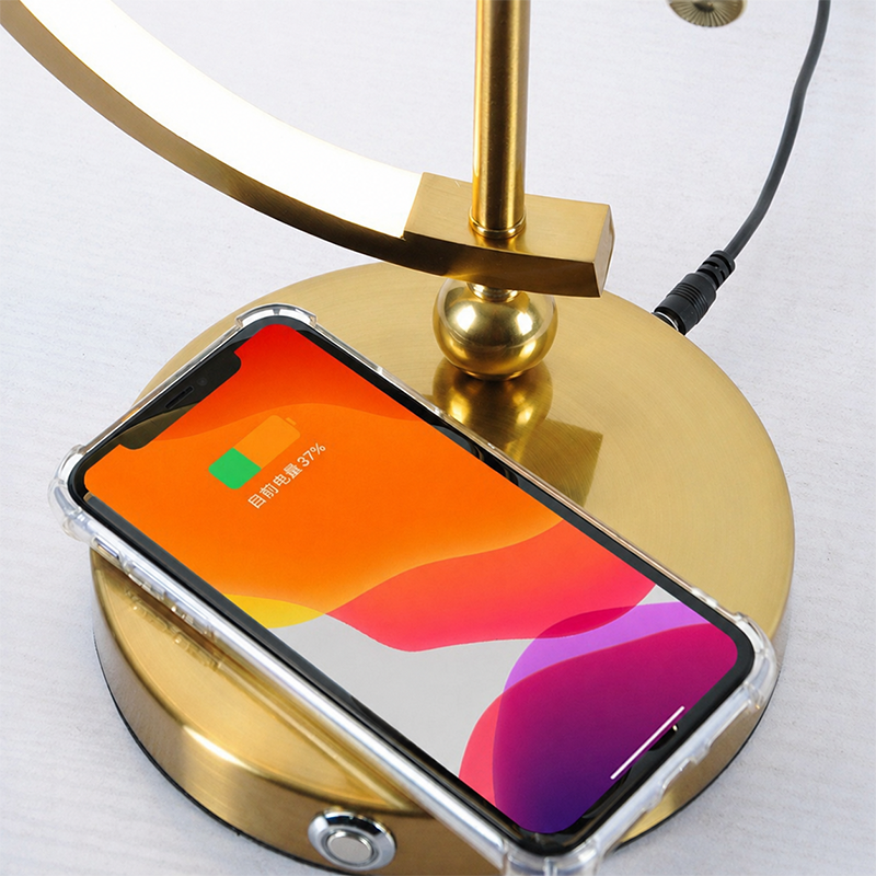 Clock Form LED Table Lamp